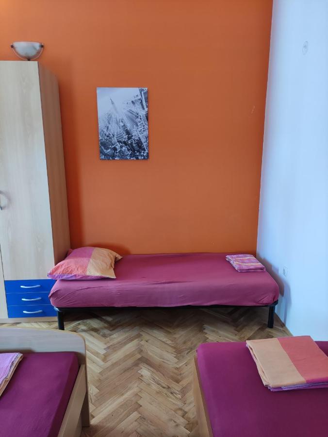 Eros Guest house 2*